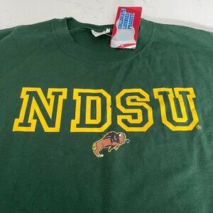 North Dakota State University Bison SS CNeck Cotton T Shirt Green Yel Sz XL NWT